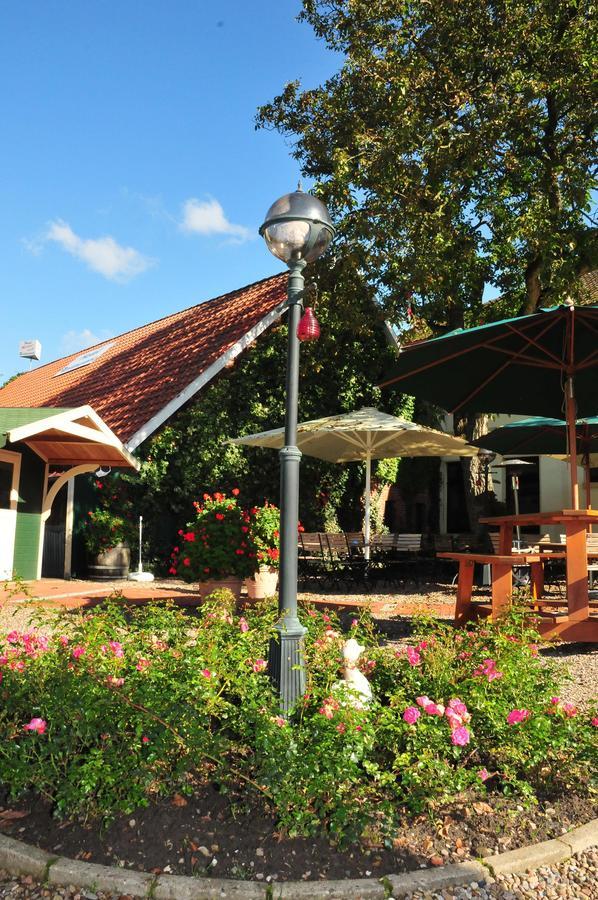 Hotel Knipper Lastrup Exterior photo